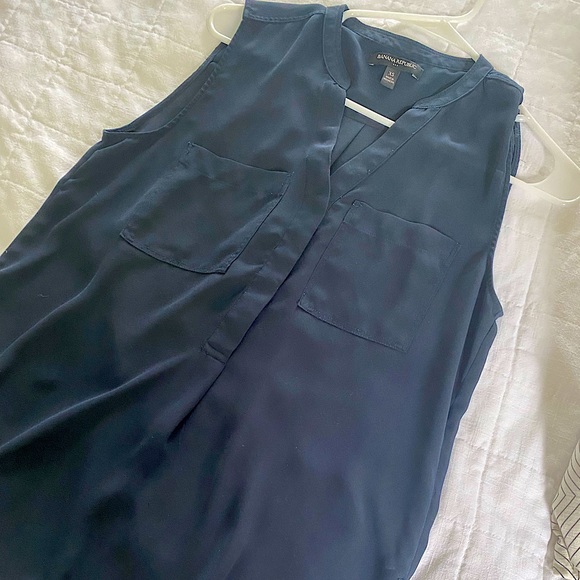 Banana Republic Tops - Banana Republic Sleeveless Top